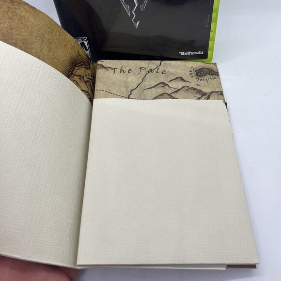 The Elder Scrolls V: Skyrim (Microsoft Xbox 360, 2011) Complete With Map Tested - Picture 4 of 8